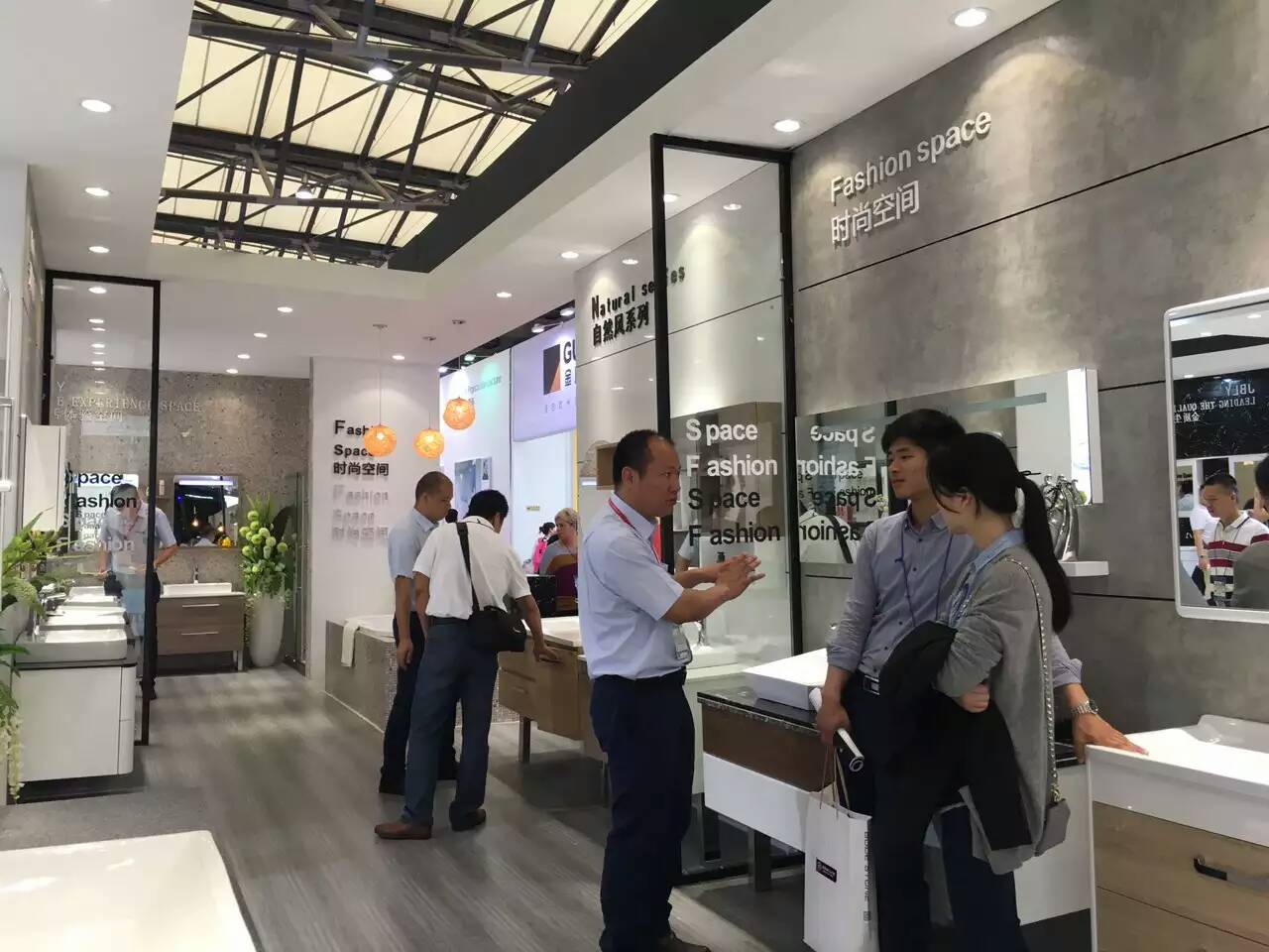 做卫浴加盟后门店生意不好？因为你常犯这12个错误！