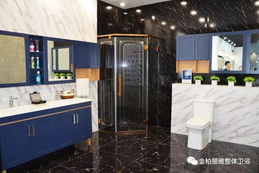 金柏丽雅卫浴自主研发新品淋浴房 2018广州定制展首秀获好评